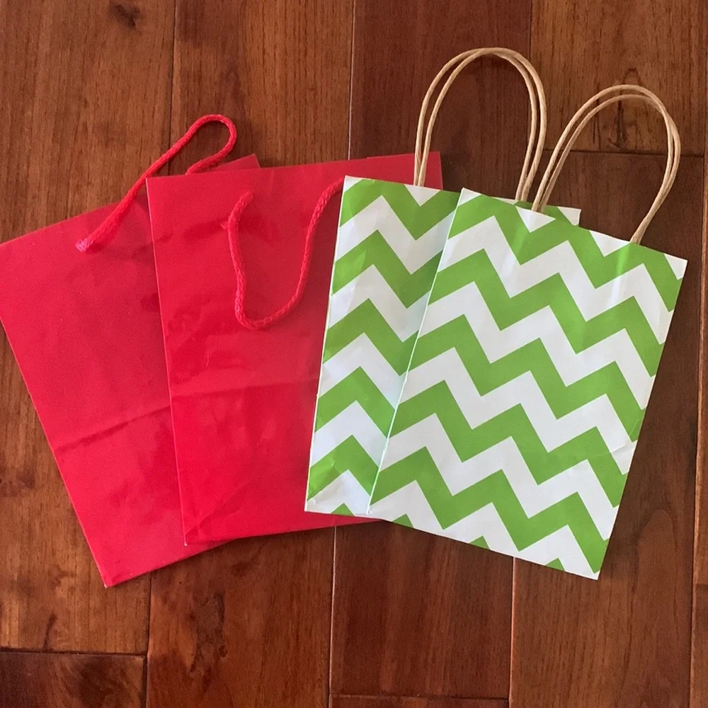 CHRISTMAS GIFT BAG BUNDLE 25+ bags tags & tissue
